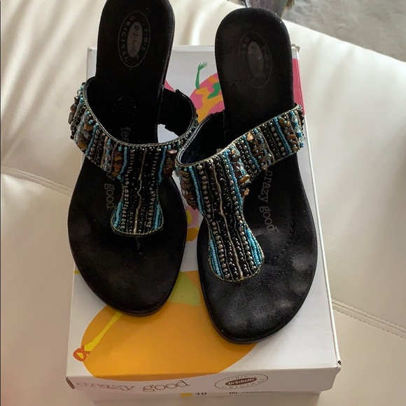 Shoes - Picture 3 of 8